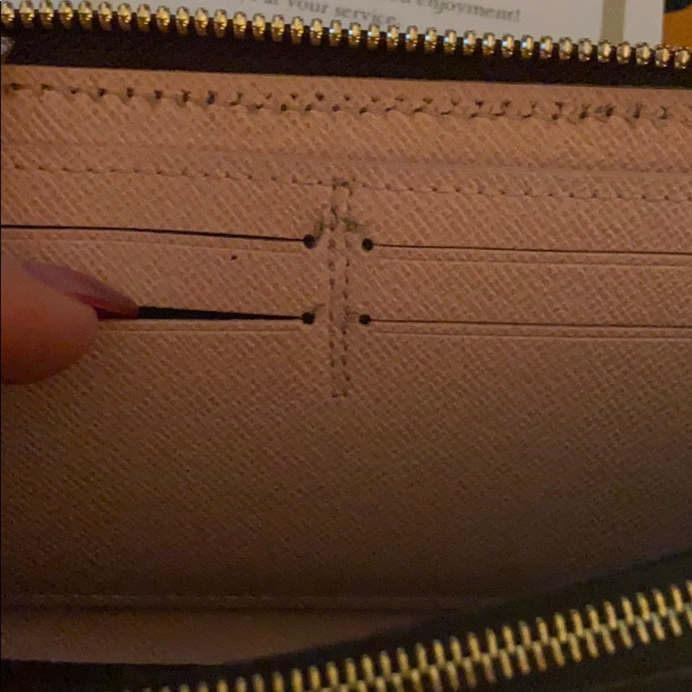 Louis Vuitton Clemence wallet (no longer made) - Picture 5 of 15